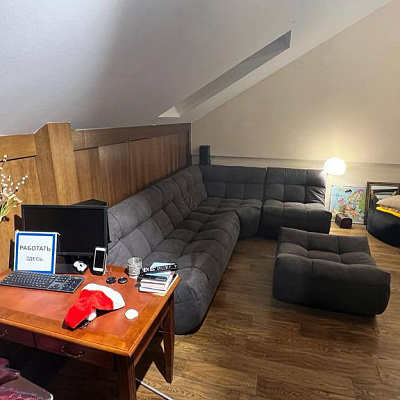 Мягкий модульный диван для гостиной: отзыв о уюте с фото и рейтингом 5/5